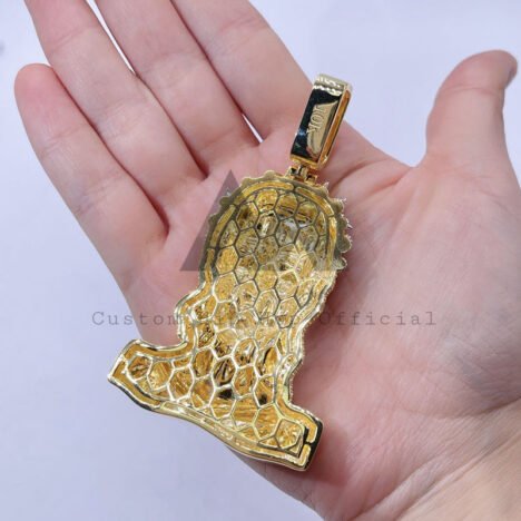 18k Gold-Plated Silver Moissanite Jesus Pendant - Hip Hop Jewelry - Image 4