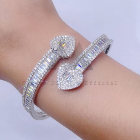 925 Silver White Gold Plated Baguette Moissanite Heart Bangle - Hip Hop Jewelry