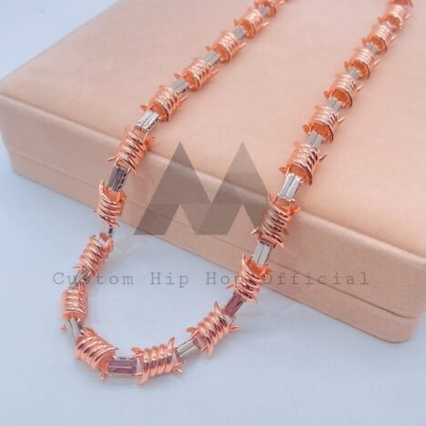 Rose Gold 10mm 2-Tone Barber Wire Chain Set with VVS Moissanite - Hip Hop Jewelry - Image 4