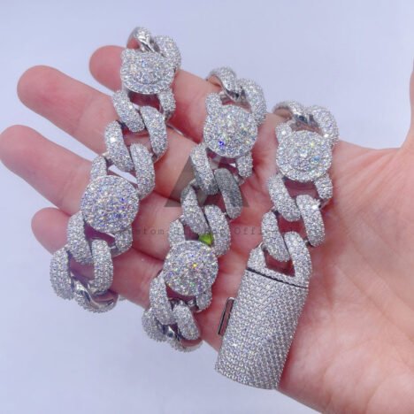 Iced Out 925 Silver Moissanite Cuban Chain 20MM - Hip Hop Jewelry - Image 4