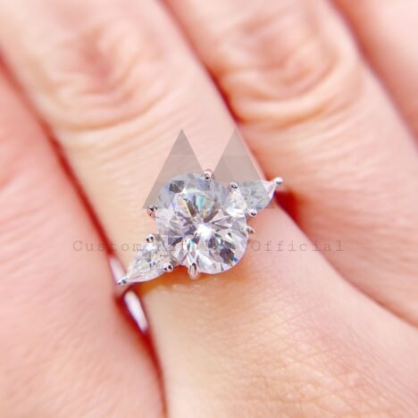 3.7CT VVS Moissanite Engagement Ring Solid Silver 925 Hip Hop Style