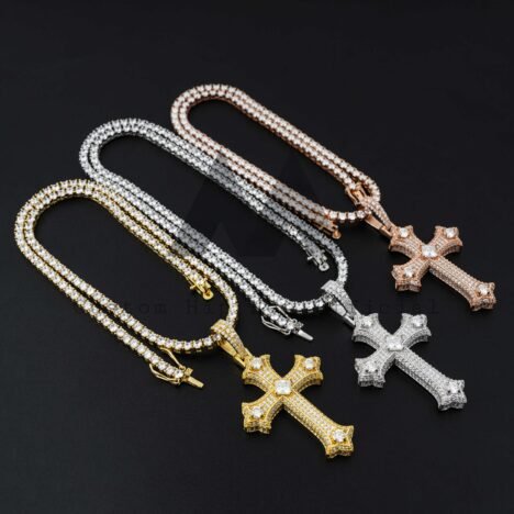 Iced Out VVS Moissanite Cross Pendant in 925 Sterling Silver for Hip Hop - Image 4