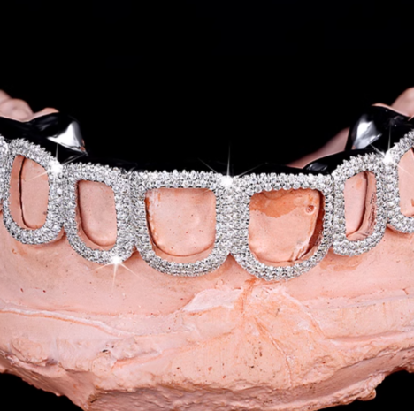 Moissanite Diamond Grillz Set 16pc Silver Iced Out Hip Hop Jewelry - Image 4
