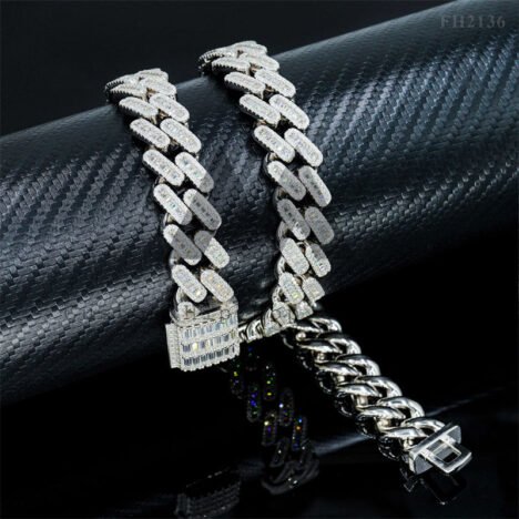 Iced Out VVS Moissanite Diamond Cuban Link Chain 18MM Baguette for Men, Hip Hop - Image 4