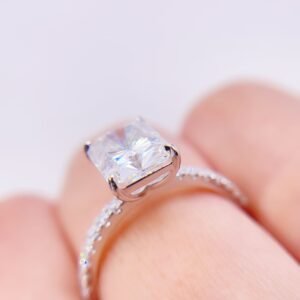 Vintage Style 10k 14k 18k White Gold Radiant Cut 5CT Moissanite Diamond Ring For Wedding - Image 2