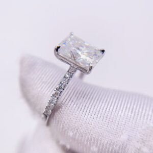 Vintage Style 10k 14k 18k White Gold Radiant Cut 5CT Moissanite Diamond Ring For Wedding - Image 3
