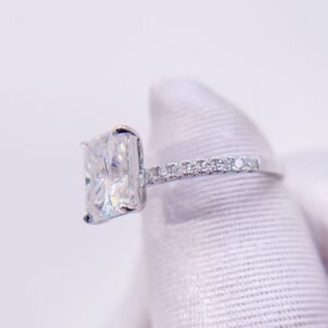 Vintage Style 10k 14k 18k White Gold Radiant Cut 5CT Moissanite Diamond Ring For Wedding - Image 4